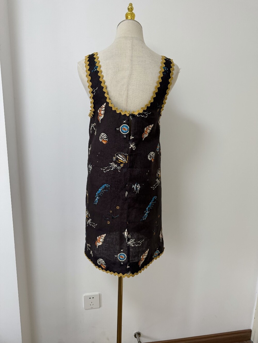 Alemais Printed scalloped linen minidress - Picture 7 of 13